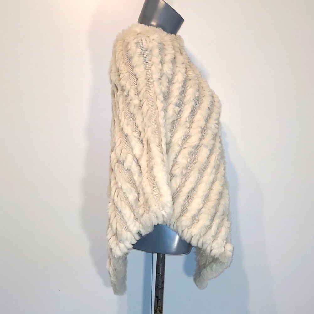 Black Rivet Rabbit Fur and Wool Poucho/Shawl - Picture 5 of 7